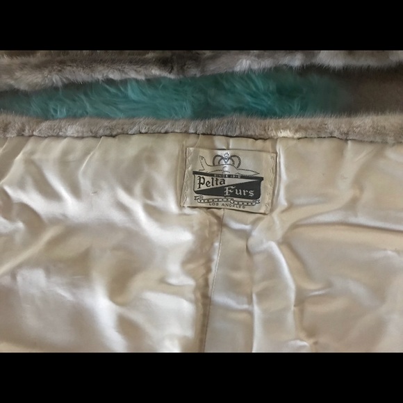 Real fur shawl gray  with matching head wrap. - Picture 3 of 10